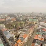 Piasek - Old Town Nearby - By Rentujemy