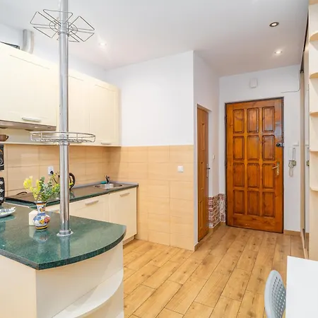 Piasek - Old Town Nearby - By Rentujemy *